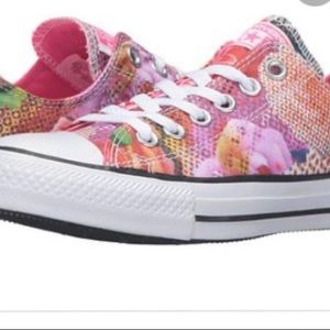 Converse AllStar Sneakers Multi Color Size 8